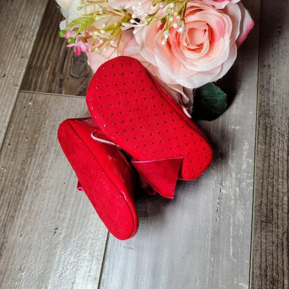 Cat & Jack Shiny Red Bow Mary Jane Flats 6-9m ♥️
